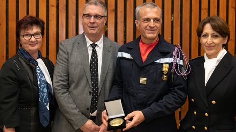Nouvelle medaille-Departement-jacques-colombier